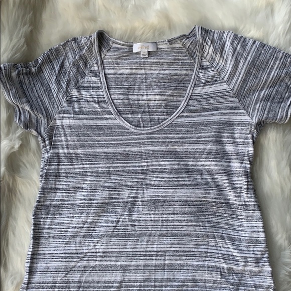 Wilfred XS grey&white stripped T-shirt - Picture 1 of 3